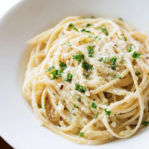 Garlic Butter Linguine Pasta